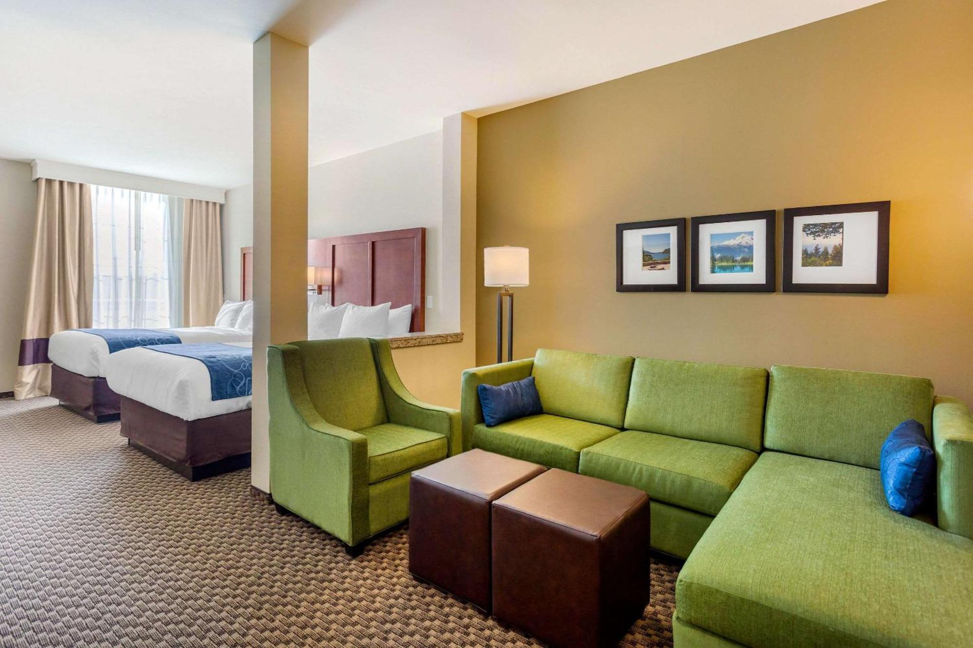 Comfort Suites Burlington Near I-5 Dış mekan fotoğraf