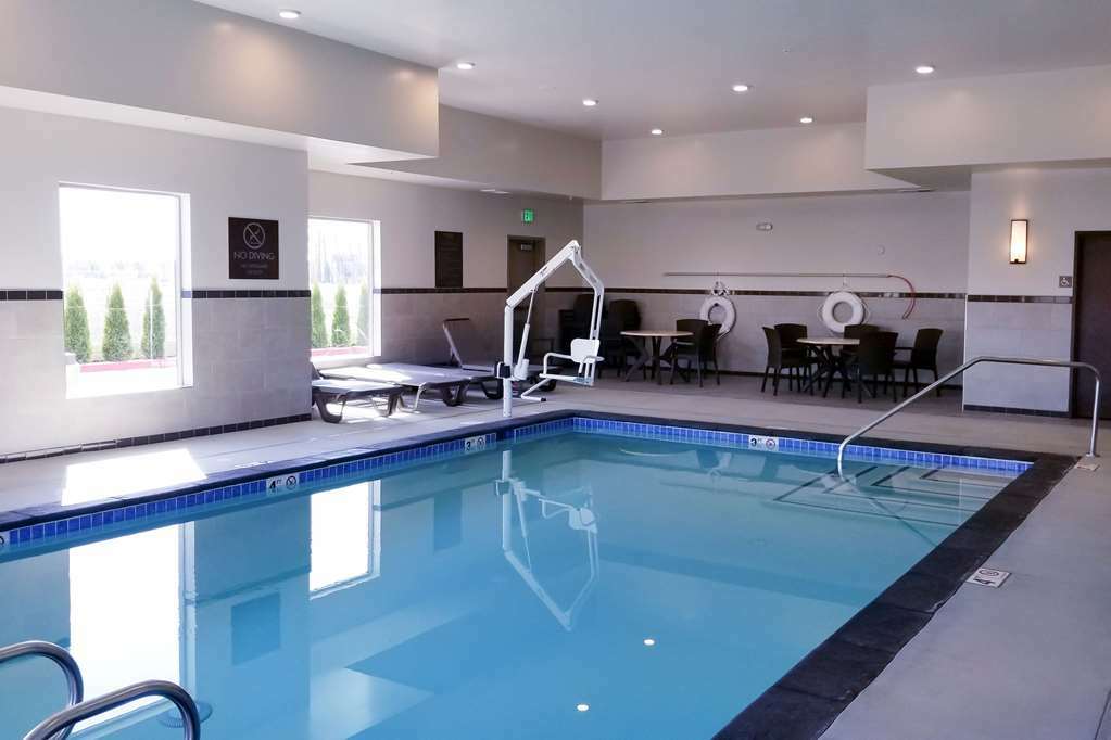 Comfort Suites Burlington Near I-5 Konforlar fotoğraf
